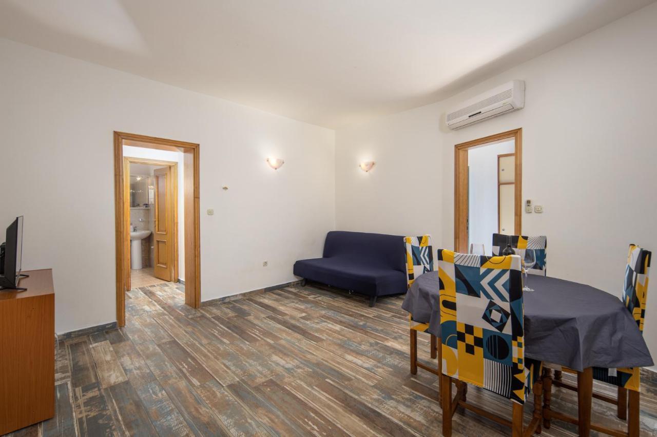 Apartment Sandra Supetarska Draga Exterior photo